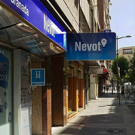 Nevot 3*